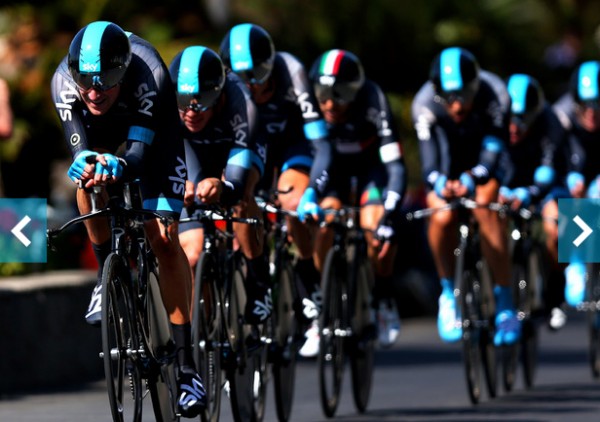 Photo: Bradley Wiggins and his Sky mates scorch the technical 17.4k team time trial . 